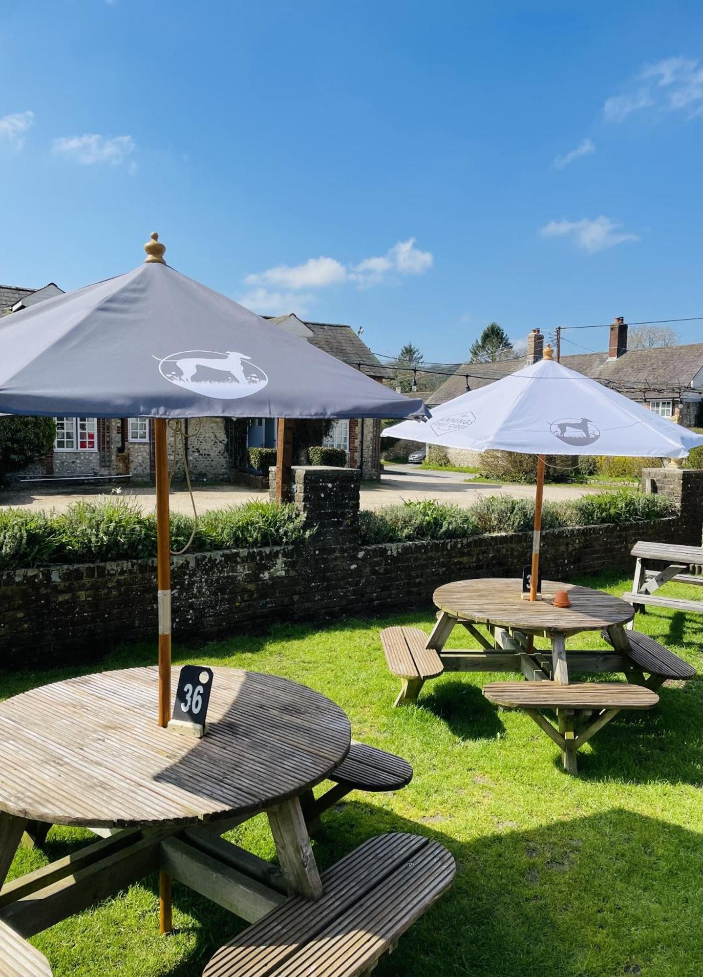 The Greyhound Inn Sydling St Nicholas Dış mekan fotoğraf