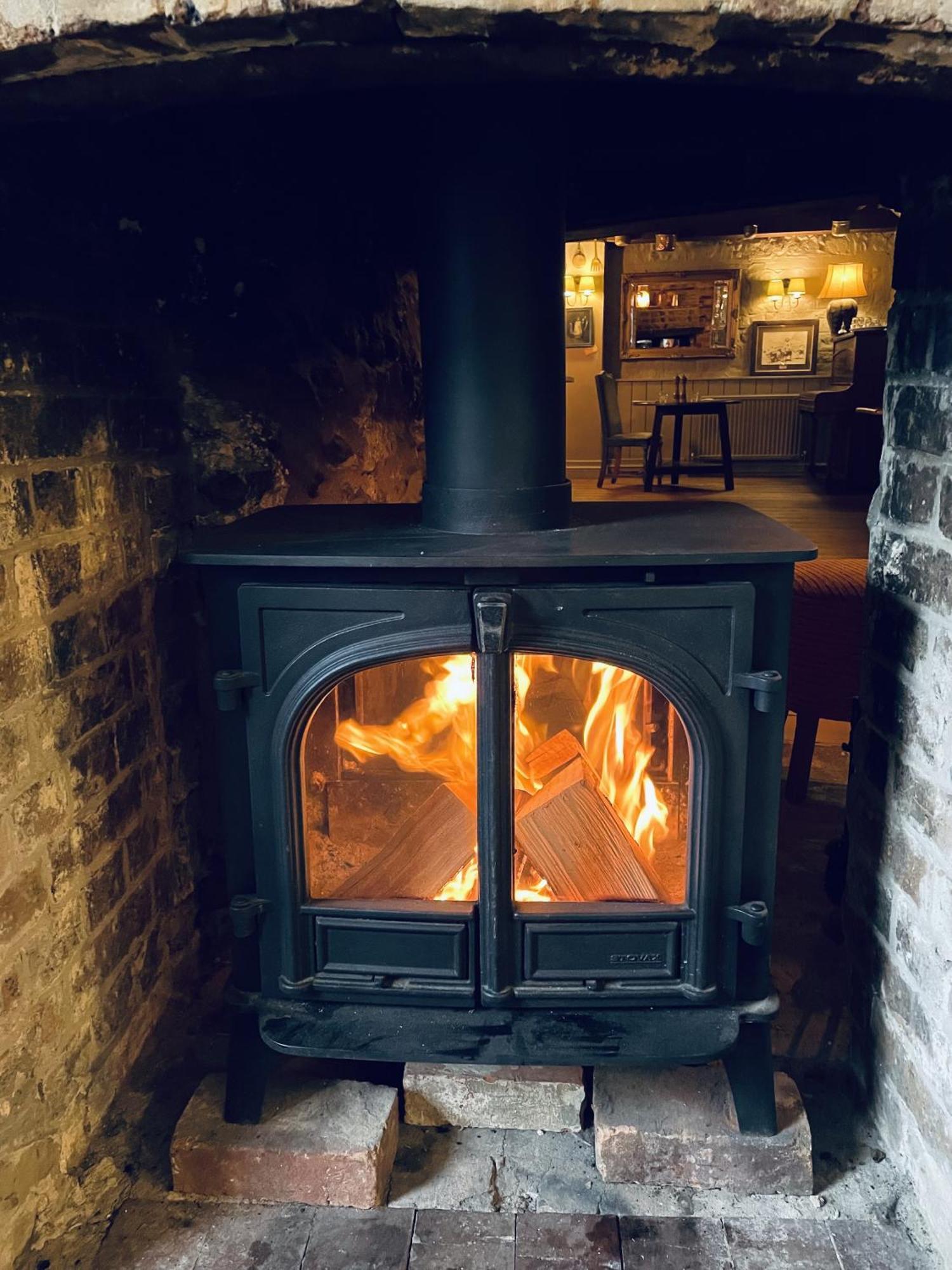 The Greyhound Inn Sydling St Nicholas Dış mekan fotoğraf